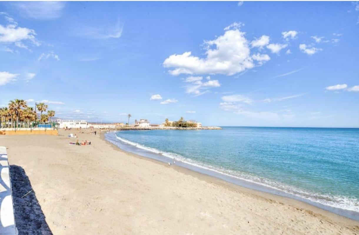 Beach Side Heaven Фуенхірола Екстер'єр фото